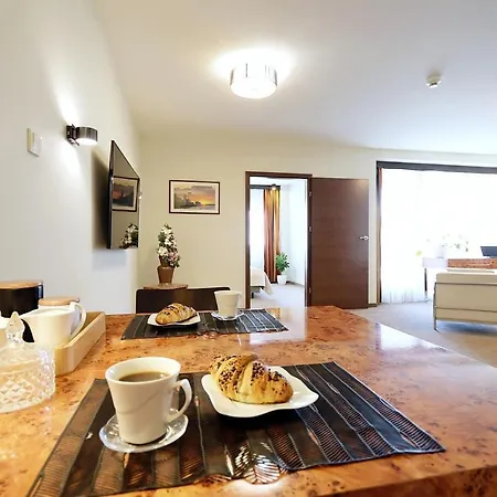 313 W Pieciogwiazdkowym Royal Tulip Plaza 200 M Dobruk Kołobrzeg