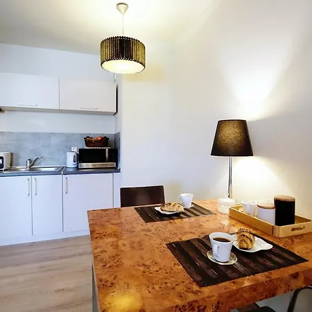 313 W Pieciogwiazdkowym Royal Tulip Plaza 200 M Dobruk Lejlighed *