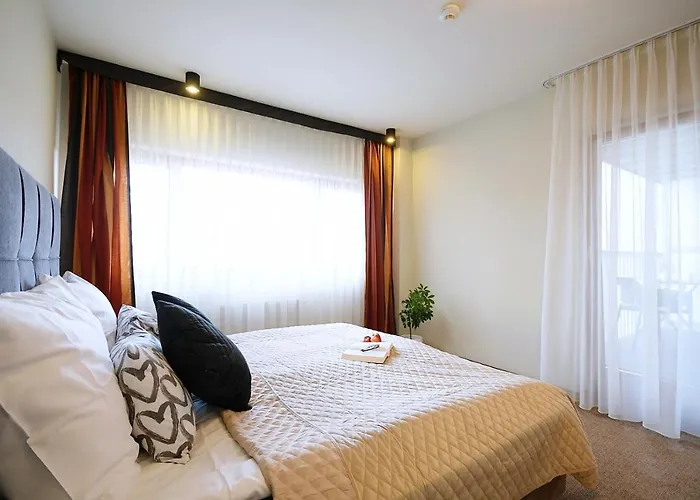 Apartman 313 W Pieciogwiazdkowym Royal Tulip Plaza 200 M Dobruk *